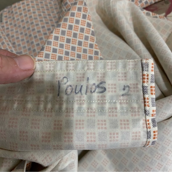 Chaps RL Men’s Orange & Gray Geo Print Short Sleeve Button Down - Picture 3 of 7